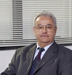 Wenceslau Teixeira Madeira Currículo