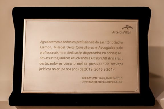 SCMD recebe homenagem da ArcelorMittal Brasil por serviços prestados em 2014