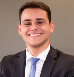 Formação Acadêmica